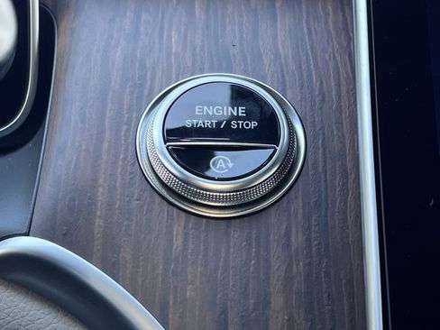 New 2026 Mercedes-Benz GLC 300 4MATIC image 33