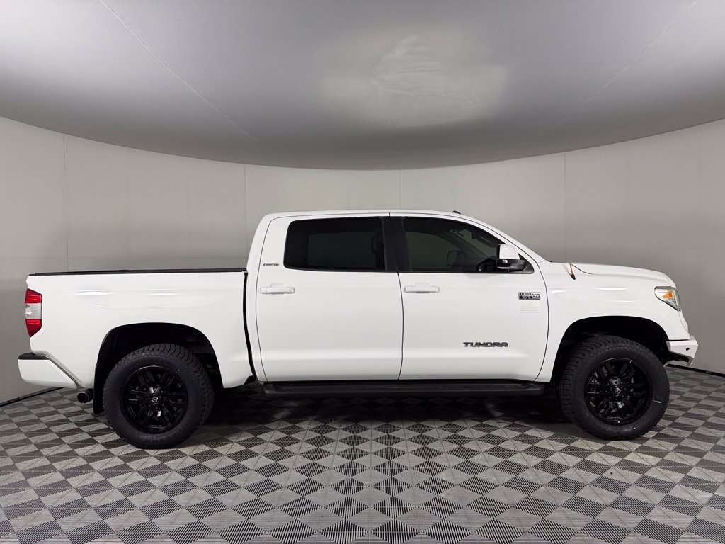 Used 2018 Toyota Tundra Limited w/ Limited Premium Package AWD/4WD image 8