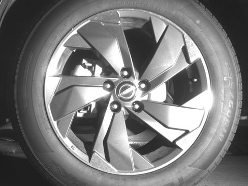 Used 2025 Nissan Rogue SV image 12