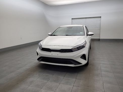 Used 2023 Kia Forte LXS FWD image 15