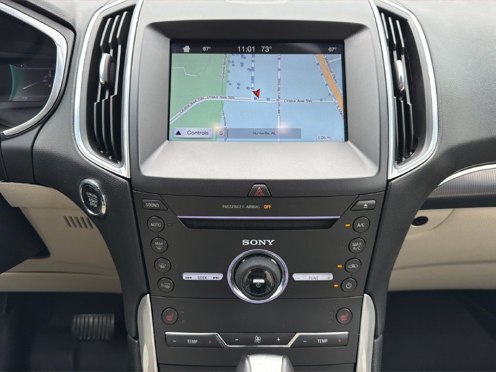 Used 2016 Ford Edge Titanium w/ Technology Package FWD image 18