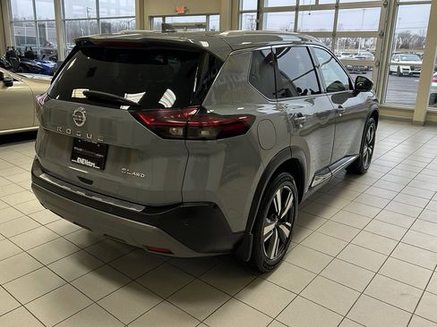Used 2021 Nissan Rogue SL image 8
