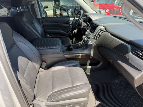 Used 2020 Chevrolet Tahoe LT AWD/4WD image 10