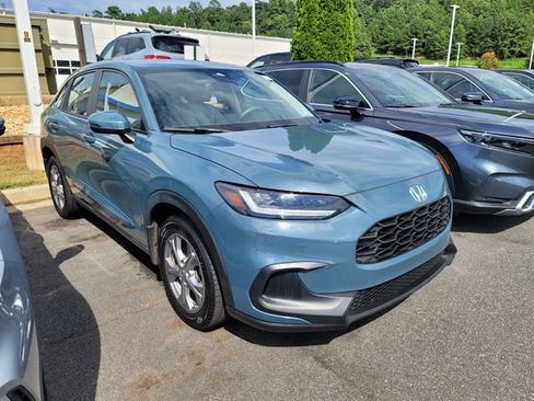 Used 2023 Honda HR-V LX image 3