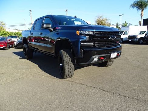 Certified 2019 Chevrolet Silverado 1500 LT Trail Boss AWD/4WD image 6
