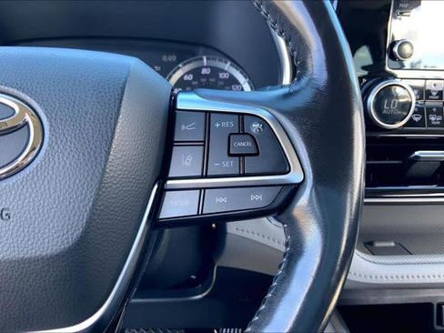 Certified 2020 Toyota Highlander Limited image 24