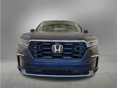 New 2025 Honda Pilot EX-L image 10