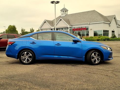 Certified 2023 Nissan Sentra SV FWD image 2