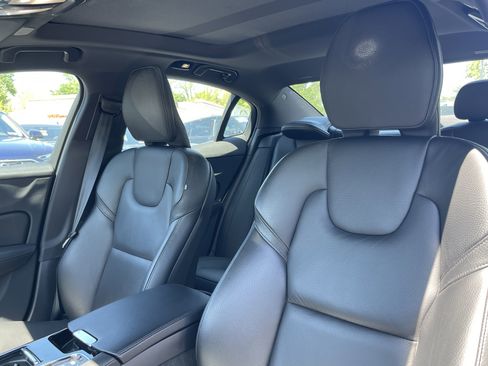 Used 2023 Volvo S60 T8 Plus w/ Climate Package AWD/4WD image 8
