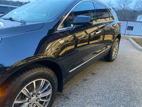 Used 2018 Cadillac XT5 Luxury w/ Driver Awareness Package image 33