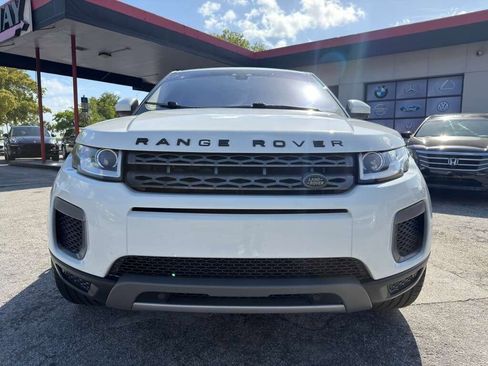 Used 2016 Land Rover Range Rover Evoque SE image 8