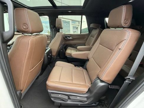 Certified 2024 Chevrolet Tahoe High Country AWD/4WD image 38