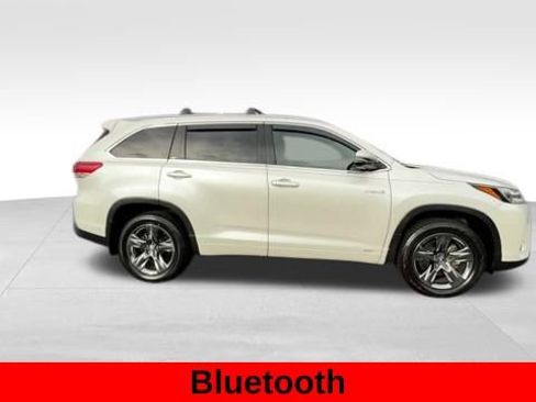 Used 2019 Toyota Highlander AWD Hybrid image 8