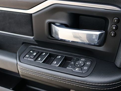 Used 2025 RAM 3500 Laramie w/ Sport Appearance Package image 19