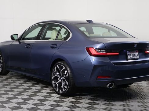 Used 2025 BMW 330i Sedan w/ Premium Package image 6