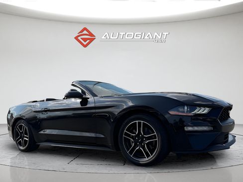 Used 2022 Ford Mustang Premium RWD image 16