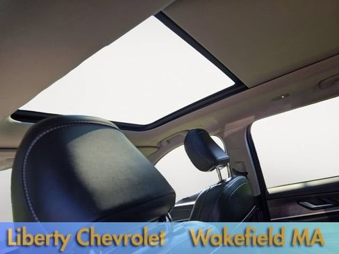 Used 2023 Jeep Grand Cherokee L Limited AWD/4WD image 17