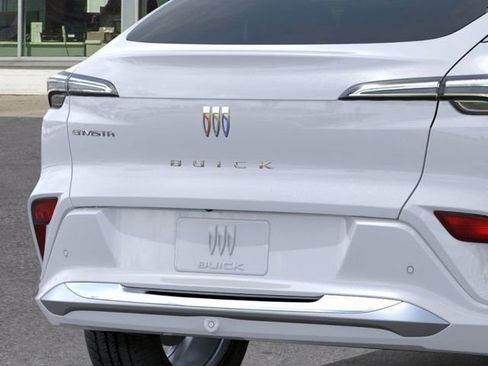 New 2026 Buick Envista Avenir image 14