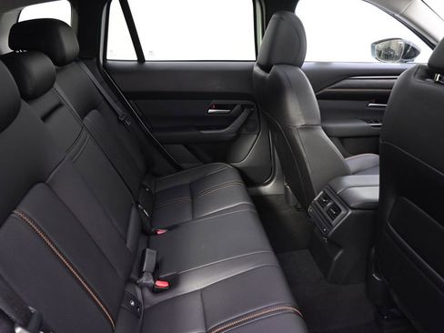 Used 2025 MAZDA CX-50 AWD 2.5 Turbo w/ Premium Pkg image 18