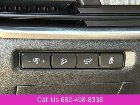 Used 2025 Kia Telluride EX w/ EX Captain's Chair Package FWD image 23