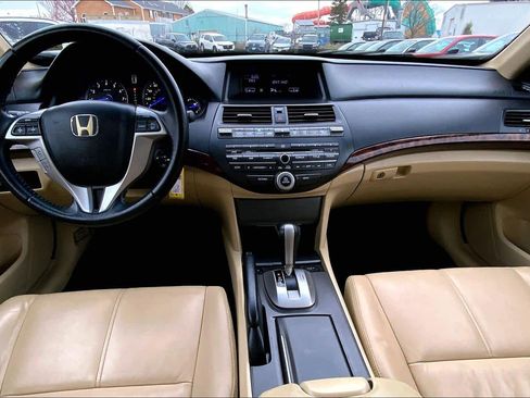 Used 2010 Honda Crosstour EX-L image 15
