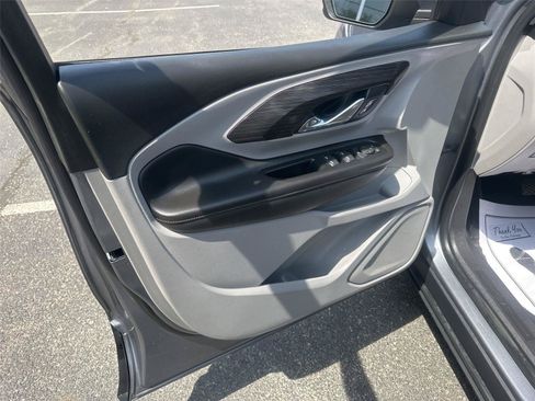 Used 2020 GMC Terrain SLT FWD image 23