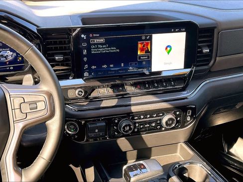 Used 2023 Chevrolet Silverado 1500 ZR2 w/ Technology Package image 6