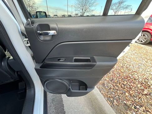 Used 2012 Jeep Patriot Latitude image 21