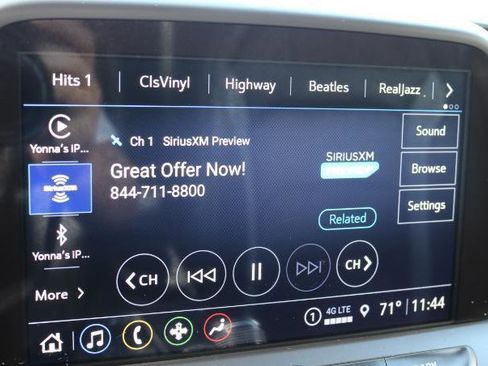 Used 2022 Chevrolet Camaro LT w/ Technology Package RWD image 13