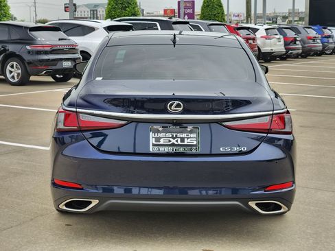 Used 2025 Lexus ES 350 w/ Premium Package FWD image 6