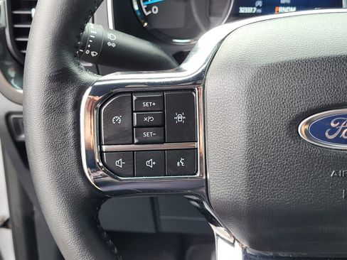 Certified 2022 Ford F150 XLT w/ Equipment Group 302A High image 28