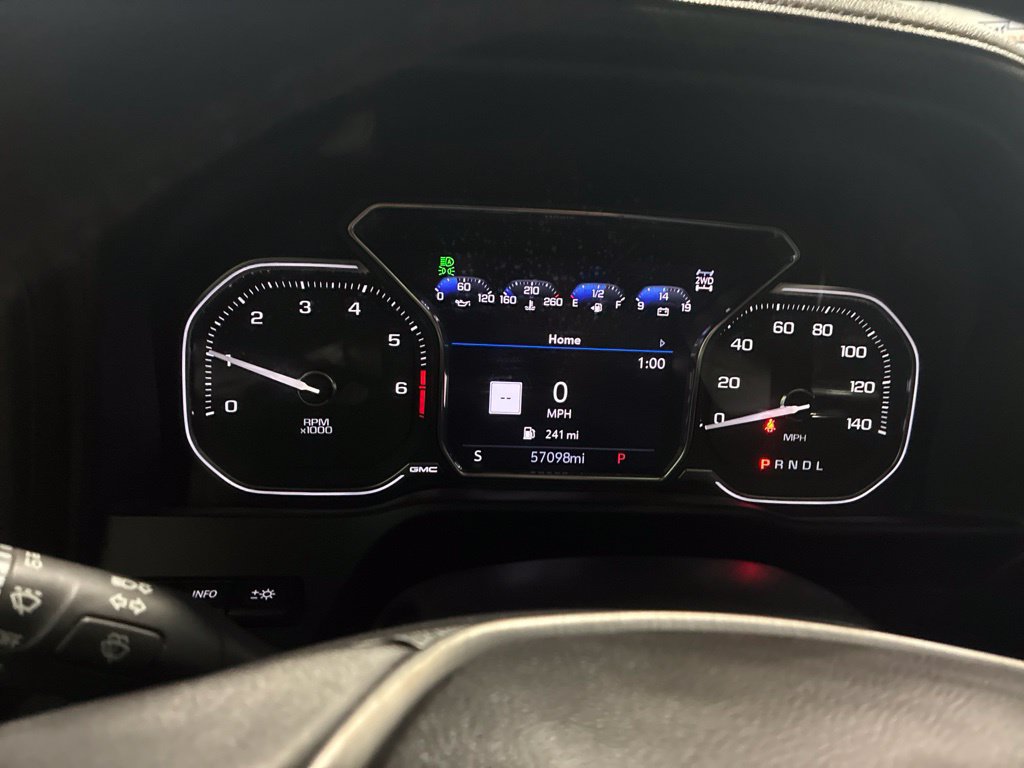 Used 2022 GMC Sierra 2500 Denali w/ Denali Ultimate Package AWD/4WD image 27