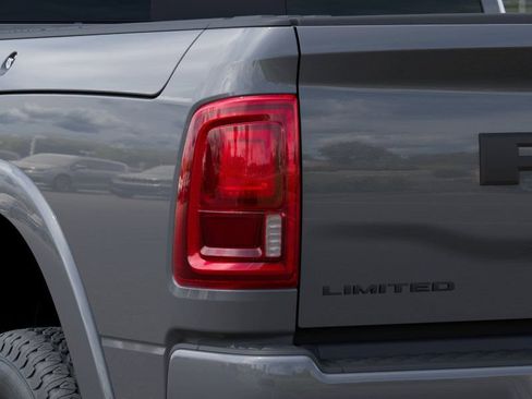 New 2026 RAM 2500 Limited AWD/4WD image 10
