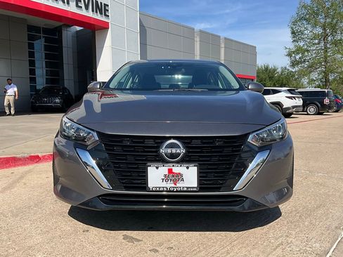 Used 2025 Nissan Sentra S image 3