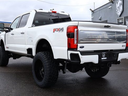 Used 2024 Ford F350 Platinum w/ FX4 Off-Road Package AWD/4WD image 3
