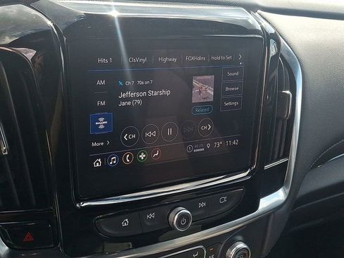 Used 2023 Chevrolet Traverse LT AWD/4WD image 3