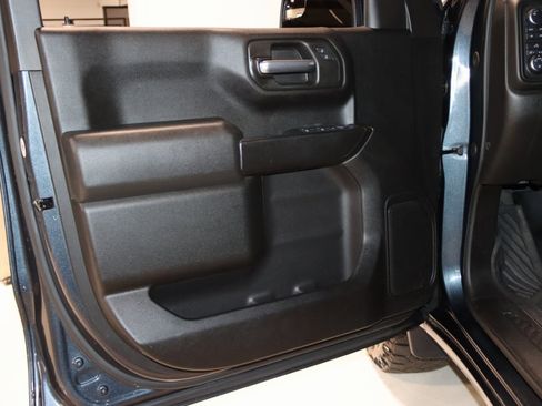 Used 2021 Chevrolet Silverado 1500 Custom Trail Boss image 33