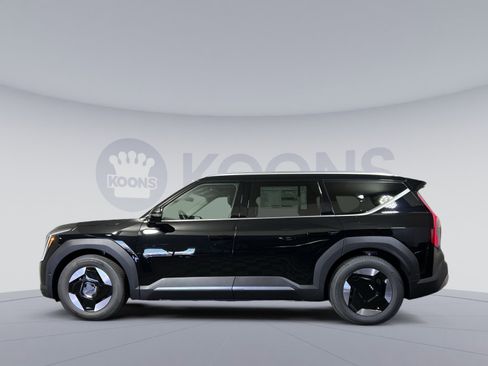 New 2026 Kia EV9 Wind image 2
