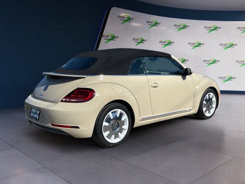 Used 2019 Volkswagen Beetle 2.0T Final Edition SEL FWD image 7