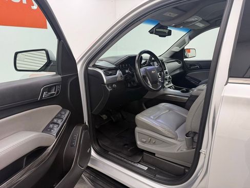 Used 2019 Chevrolet Tahoe LT RWD image 9