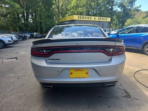 Used 2021 Dodge Charger SXT w/ Blacktop Package RWD image 6