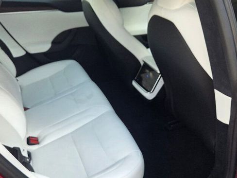 Used 2024 Tesla Model S AWD/4WD image 19