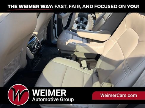 Used 2022 Lincoln Aviator AWD w/ Premium Package image 9