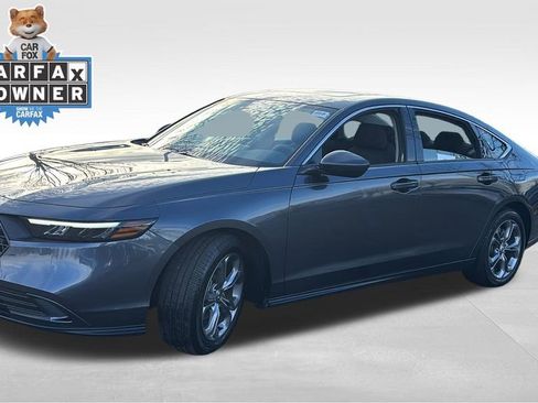 Used 2024 Honda Accord EX image 3