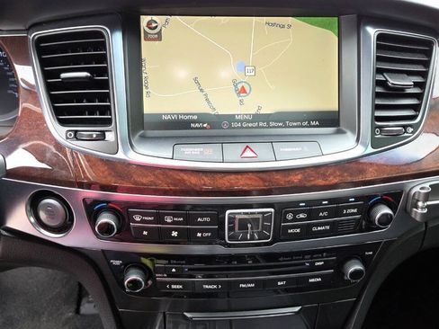 Used 2015 Hyundai Equus Signature RWD image 58