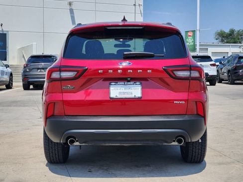 Used 2025 Ford Escape ST-Line AWD/4WD image 6