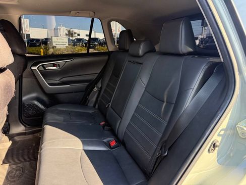 Used 2023 Toyota RAV4 XLE Premium AWD/4WD image 4