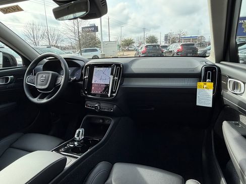 New 2026 Volvo XC40 B5 Plus w/ Climate Package image 10