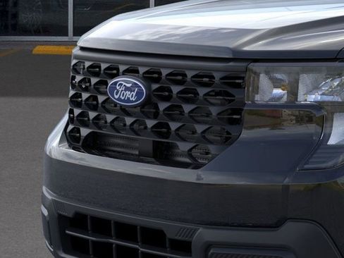 New 2026 Ford Maverick XL image 18