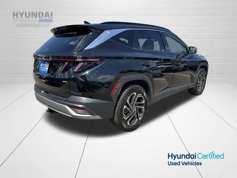 Used 2025 Hyundai Tucson Limited AWD/4WD image 3